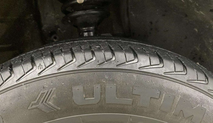 2021 Maruti New Wagon-R LXI CNG (O) 1.0, CNG, Manual, 63,232 km, Right Front Tyre Tread