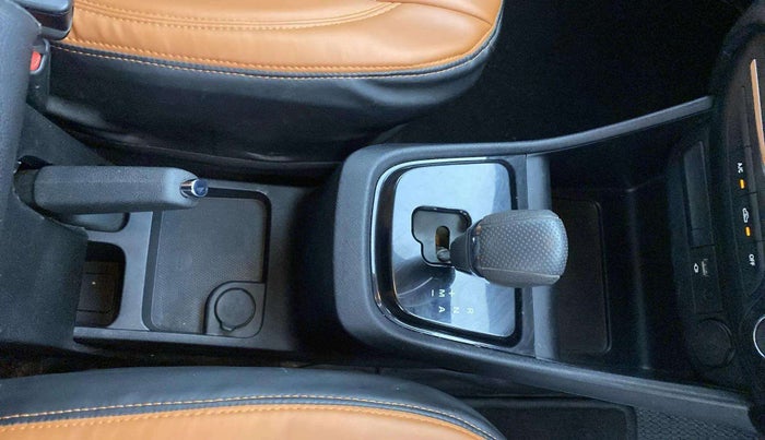 2022 Tata PUNCH CREATIVE  AMT, Petrol, Automatic, 28,985 km, Gear Lever