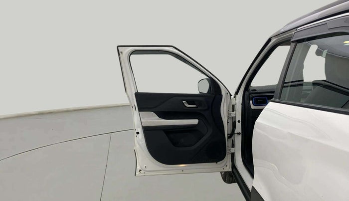 2022 Tata PUNCH CREATIVE  AMT, Petrol, Automatic, 28,985 km, LHS Front Door