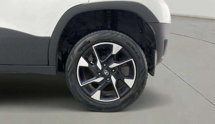 2022 Tata PUNCH CREATIVE  AMT, Petrol, Automatic, 28,985 km, Left Rear Wheel
