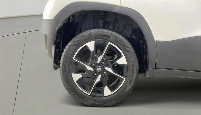 2022 Tata PUNCH CREATIVE  AMT, Petrol, Automatic, 28,985 km, Right Rear Wheel