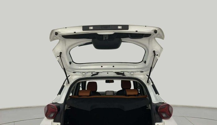 2022 Tata PUNCH CREATIVE  AMT, Petrol, Automatic, 28,985 km, Boot Door Open