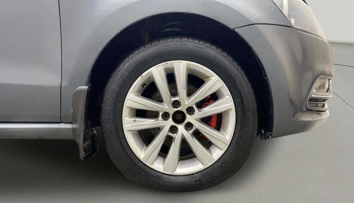 2016 Volkswagen Polo GT TSI AT, Petrol, Automatic, 88,257 km, Right Front Wheel