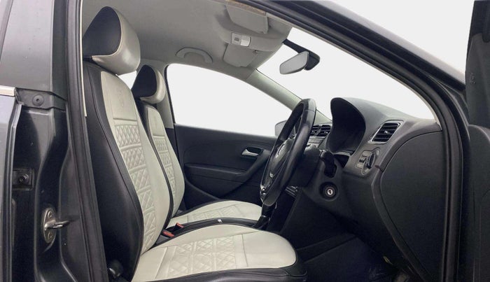 2016 Volkswagen Polo GT TSI AT, Petrol, Automatic, 88,257 km, Right Side Front Door Cabin