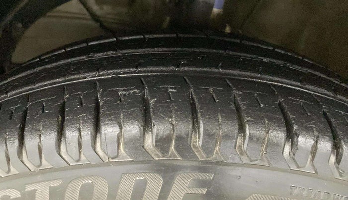 2017 Maruti Dzire VXI, Petrol, Manual, 19,274 km, Left Front Tyre Tread