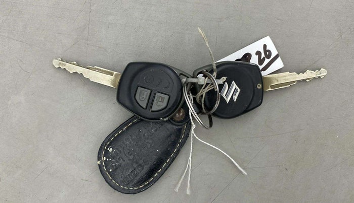 2017 Maruti Dzire VXI, Petrol, Manual, 19,274 km, Key Close Up