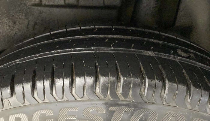 2017 Maruti Dzire VXI, Petrol, Manual, 19,274 km, Left Rear Tyre Tread