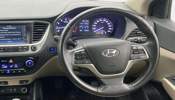 2018 Hyundai Verna 1.6 VTVT SX O, Petrol, Manual, 37,998 km, Steering Wheel Close Up