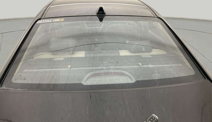 2018 Hyundai Verna 1.6 VTVT SX O, Petrol, Manual, 37,998 km, Rear Windshield