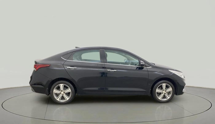 2018 Hyundai Verna 1.6 VTVT SX O, Petrol, Manual, 37,998 km, Right Side View