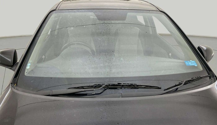 2018 Hyundai Verna 1.6 VTVT SX O, Petrol, Manual, 37,998 km, Front Windshield