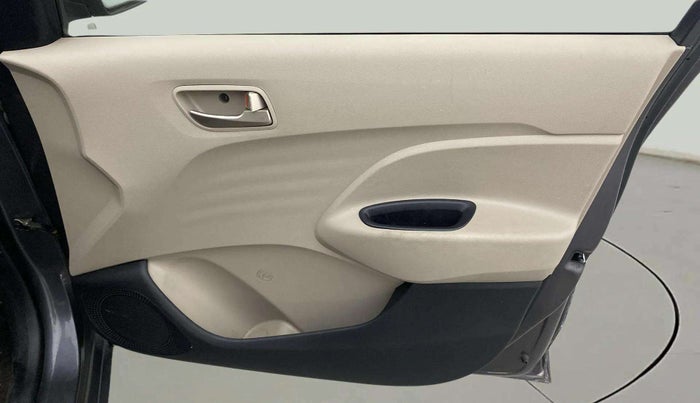 2019 Hyundai NEW SANTRO SPORTZ CNG, CNG, Manual, 62,251 km, Driver Side Door Panels Control