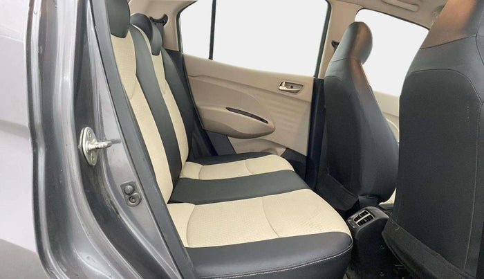 2019 Hyundai NEW SANTRO SPORTZ CNG, CNG, Manual, 62,251 km, Right Side Rear Door Cabin
