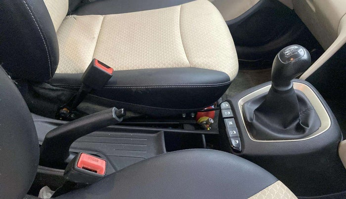 2019 Hyundai NEW SANTRO SPORTZ CNG, CNG, Manual, 62,251 km, Gear Lever
