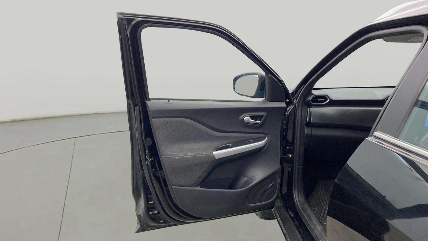 2022 Nissan MAGNITE XV PREMIUM TURBO CVT, Petrol, Automatic, 23,065 km, LHS Front Door