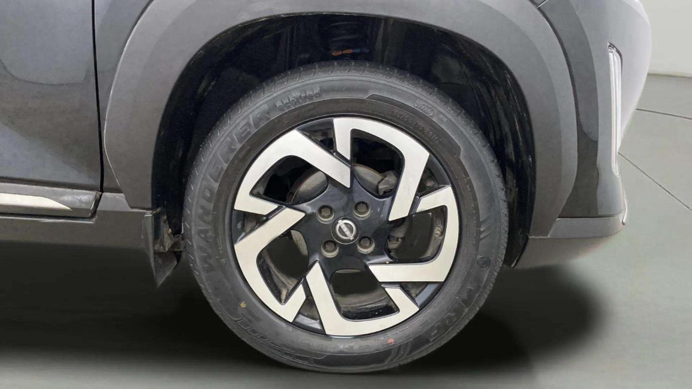 2022 Nissan MAGNITE XV PREMIUM TURBO CVT, Petrol, Automatic, 23,065 km, Right Front Wheel
