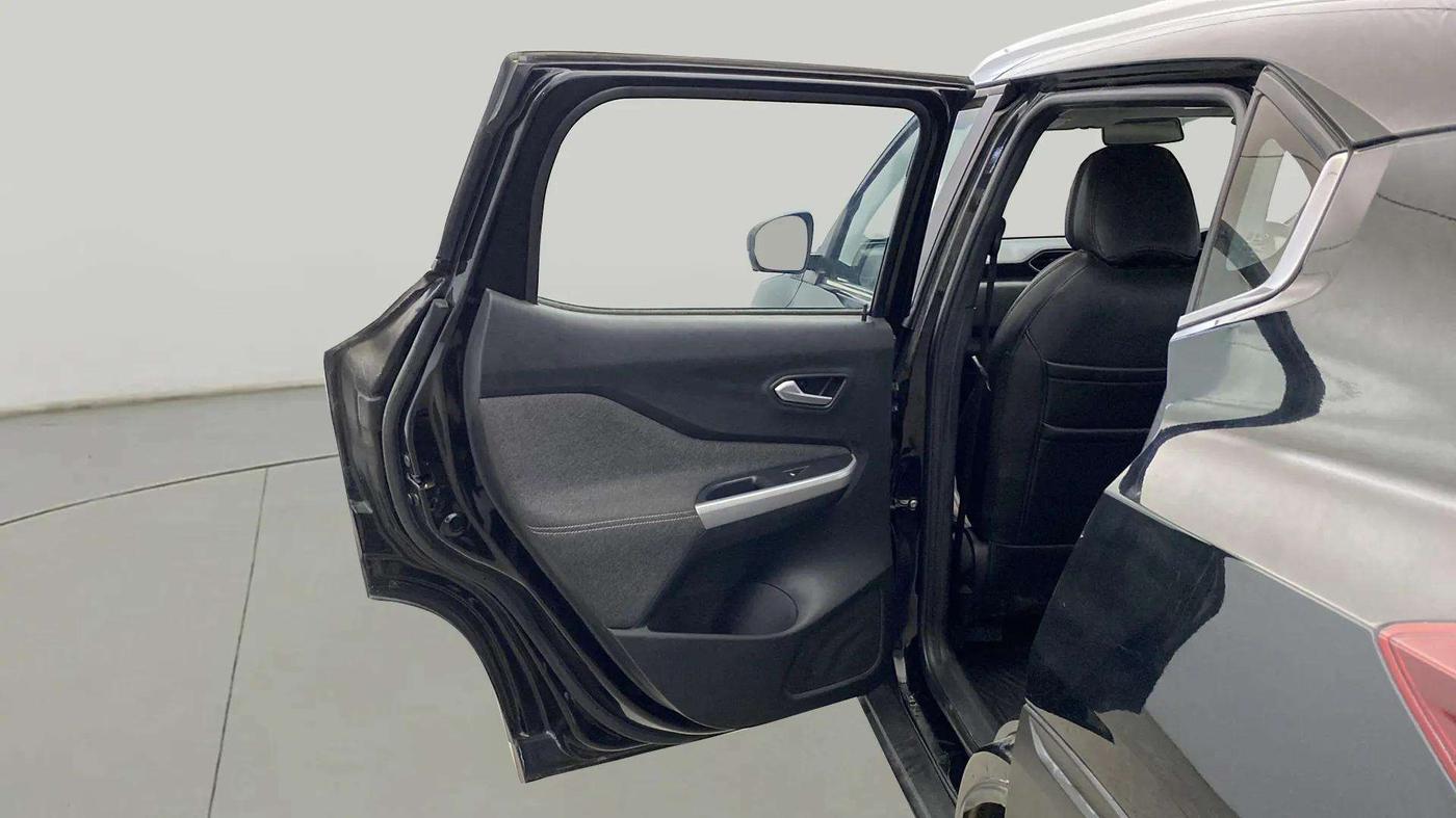 2022 Nissan MAGNITE XV PREMIUM TURBO CVT, Petrol, Automatic, 23,065 km, LHS Rear Door