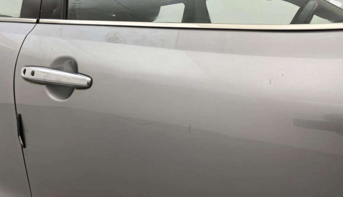 2017 Maruti Baleno DELTA PETROL 1.2, Petrol, Manual, 79,072 km, Driver-side door - Minor scratches