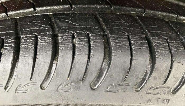 2021 Maruti S PRESSO VXI+, Petrol, Manual, 21,932 km, Right Front Tyre Tread