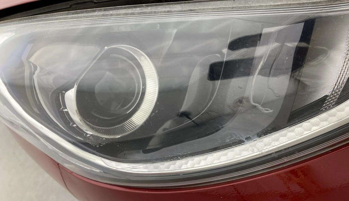 2020 Hyundai GRAND I10 NIOS SPORTZ AMT 1.2 KAPPA VTVT, Petrol, Automatic, 72,409 km, Right headlight - Minor scratches
