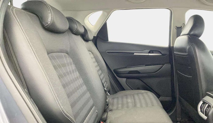 2023 KIA SONET HTK PLUS 1.2, Petrol, Manual, 13,677 km, Right Side Rear Door Cabin