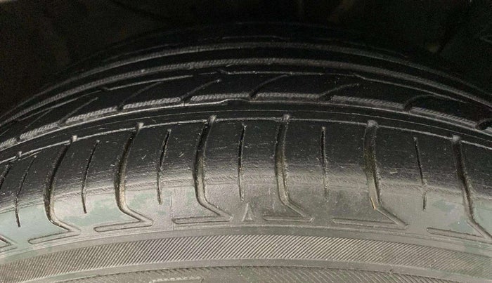 2018 Hyundai Creta E PLUS 1.4 DIESEL, Diesel, Manual, 78,557 km, Right Front Tyre Tread