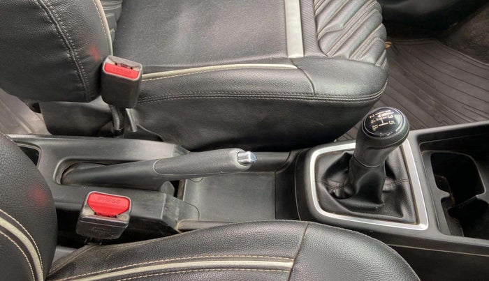 2023 Maruti Swift VXI CNG, CNG, Manual, 36,402 km, Gear Lever