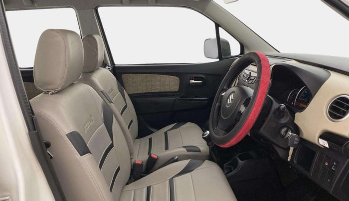 2017 Maruti Wagon R 1.0 VXI, Petrol, Manual, 55,613 km, Right Side Front Door Cabin