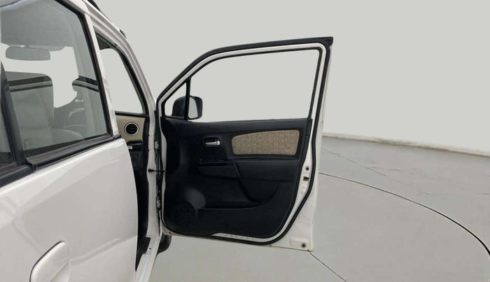 2017 Maruti Wagon R 1.0 VXI, Petrol, Manual, 55,613 km, RHS Front Door