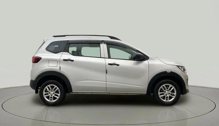 2022 Renault TRIBER RXL MT, Petrol, Manual, 12,554 km, Right Side View