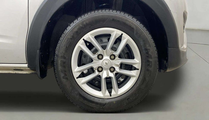 2022 Renault TRIBER RXL MT, Petrol, Manual, 12,554 km, Right Front Wheel