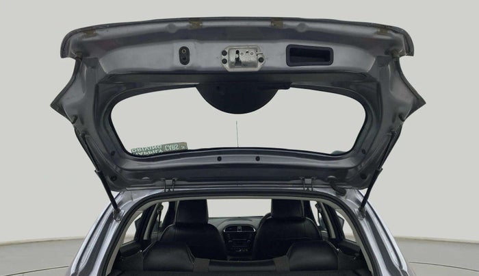 2018 Tata Tiago XZA PETROL, Petrol, Automatic, 77,722 km, Boot Door Open