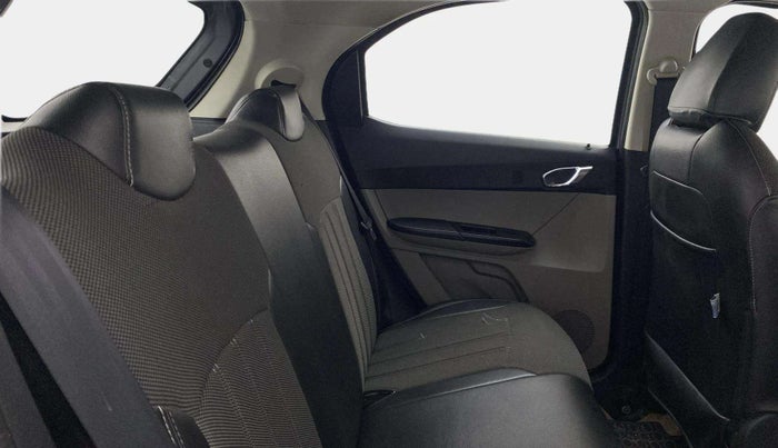 2018 Tata Tiago XZA PETROL, Petrol, Automatic, 77,722 km, Right Side Rear Door Cabin
