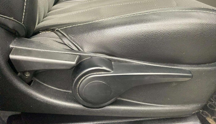 2018 Tata Tiago XZA PETROL, Petrol, Automatic, 77,722 km, Driver Side Adjustment Panel