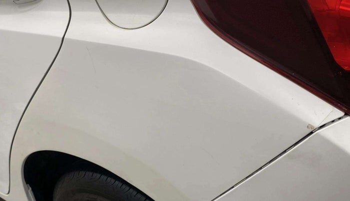 2018 Honda Jazz 1.2L I-VTEC V, Petrol, Manual, 41,883 km, Left quarter panel - Minor scratches