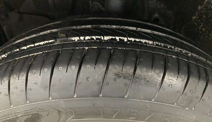 2018 Honda Jazz 1.2L I-VTEC V, Petrol, Manual, 41,883 km, Left Front Tyre Tread