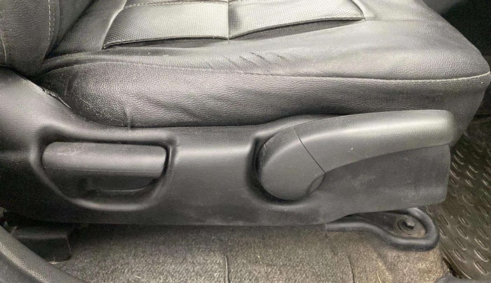 2018 Honda Jazz 1.2L I-VTEC V, Petrol, Manual, 41,883 km, Driver Side Adjustment Panel