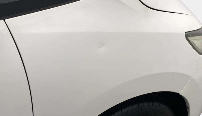 2018 Honda Jazz 1.2L I-VTEC V, Petrol, Manual, 41,883 km, Right fender - Slightly dented
