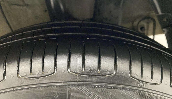2018 Hyundai Grand i10 SPORTZ AT 1.2 KAPPA VTVT, Petrol, Automatic, 24,412 km, Left Rear Tyre Tread