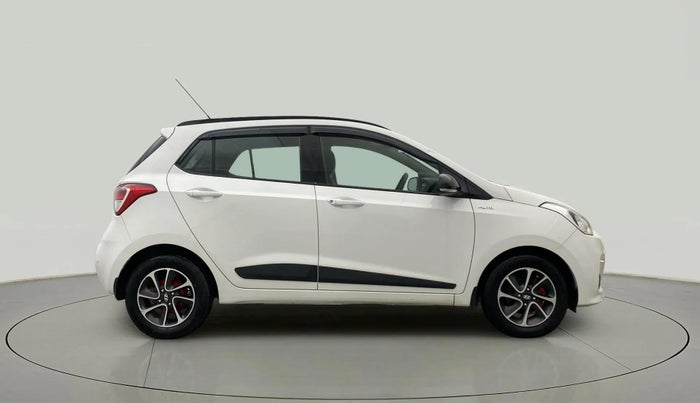 2018 Hyundai Grand i10 SPORTZ AT 1.2 KAPPA VTVT, Petrol, Automatic, 24,412 km, Right Side View