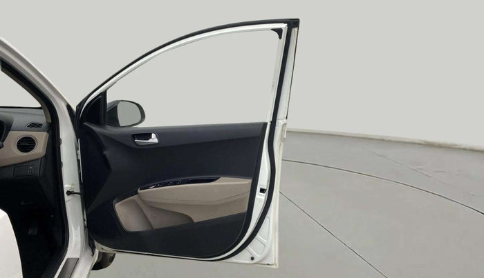 2018 Hyundai Grand i10 SPORTZ AT 1.2 KAPPA VTVT, Petrol, Automatic, 24,412 km, RHS Front Door