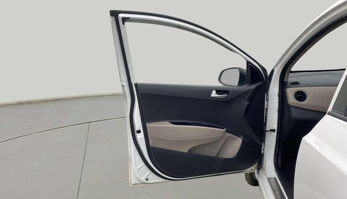 2018 Hyundai Grand i10 SPORTZ AT 1.2 KAPPA VTVT, Petrol, Automatic, 24,412 km, LHS Front Door