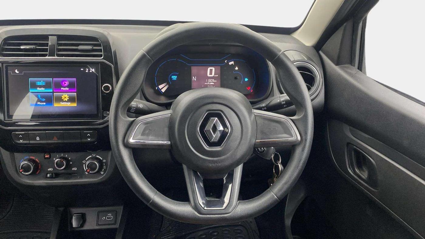 2022 Renault Kwid RXT 1.0 AMT, Petrol, Automatic, 11,445 km, Steering Wheel Close Up