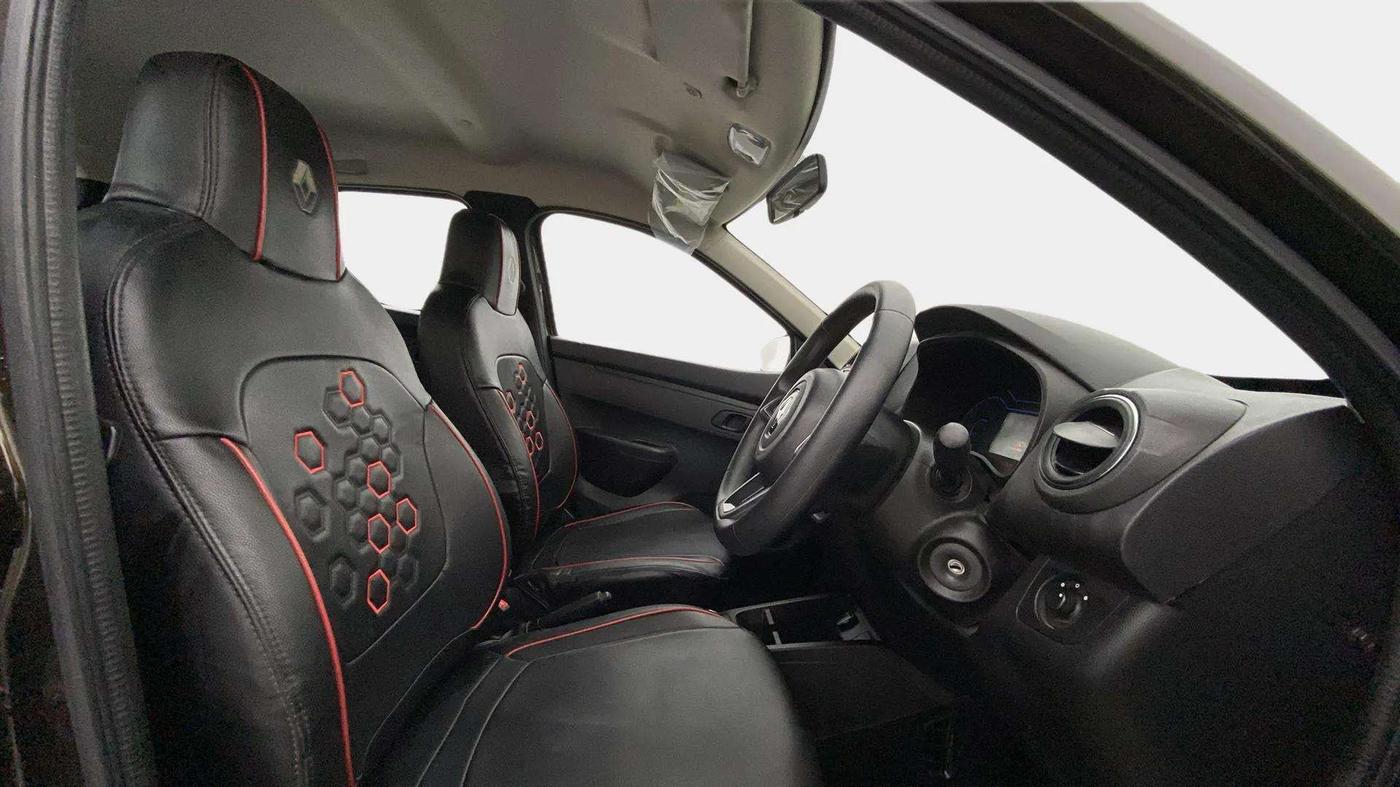 2022 Renault Kwid RXT 1.0 AMT, Petrol, Automatic, 11,445 km, Right Side Front Door Cabin