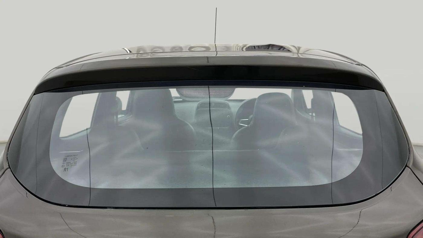 2022 Renault Kwid RXT 1.0 AMT, Petrol, Automatic, 11,445 km, Rear Windshield