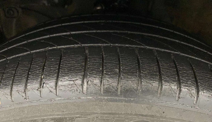 2017 Honda BR-V 1.5L I-VTEC S, Petrol, Manual, 77,520 km, Left Front Tyre Tread
