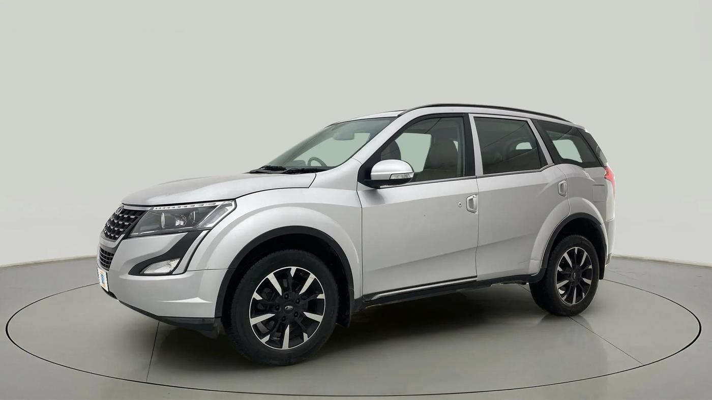 2019 Mahindra XUV500 W11, Diesel, Manual, 97,642 km, Left Front Diagonal