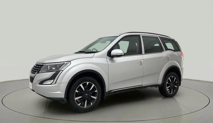 2019 Mahindra XUV500 W11, Diesel, Manual, 97,642 km, Left Front Diagonal