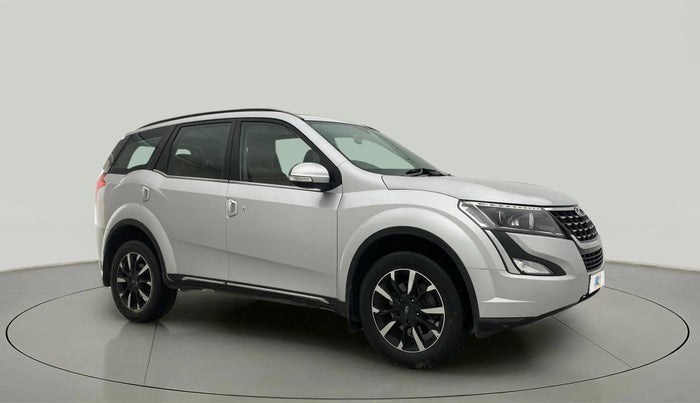 2019 Mahindra XUV500 W11, Diesel, Manual, 97,642 km, Right Front Diagonal