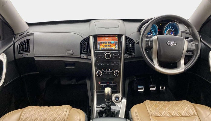 2019 Mahindra XUV500 W11, Diesel, Manual, 97,642 km, Dashboard